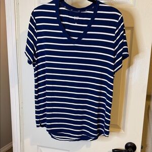 GAP Navy and White Striped V-Neck Short Sleeve Tee